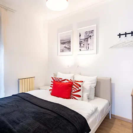 Balcony - - Spacious - Sunny 부다페스트